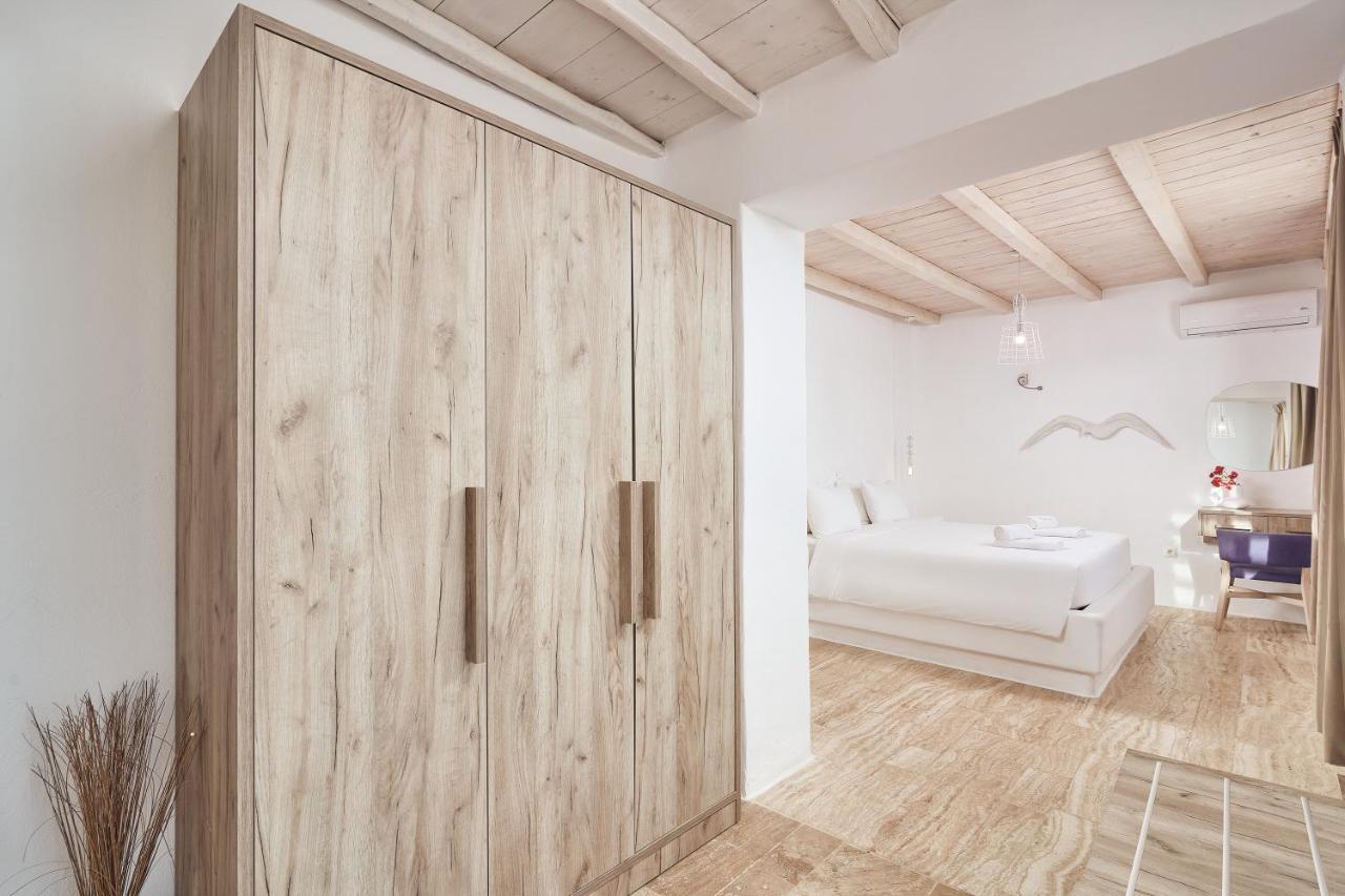 Villa Petrolefko By Ethos Hospitality Ornos  Buitenkant foto